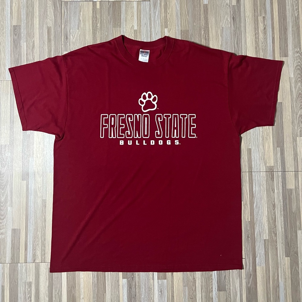 Y2K 2000s Fresno State Bulldogs XXL 2XL Red Graphic T-shirt University 50/50